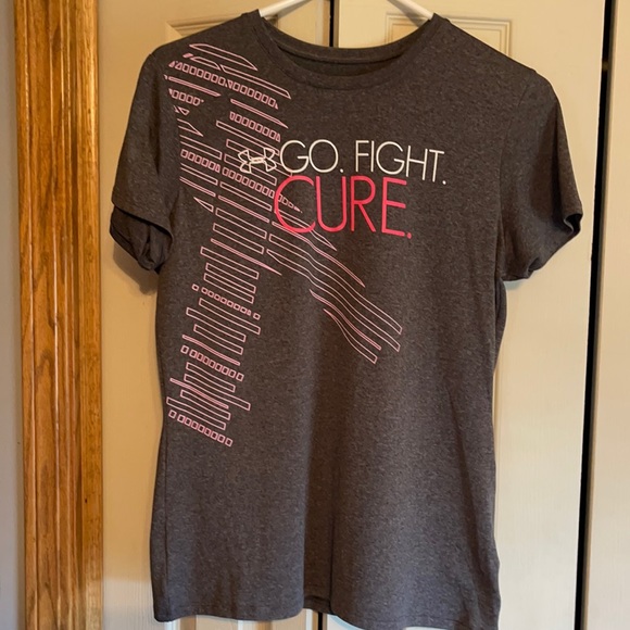 Under Armour Tops - Under Armour Go Fight Cure Top Size S